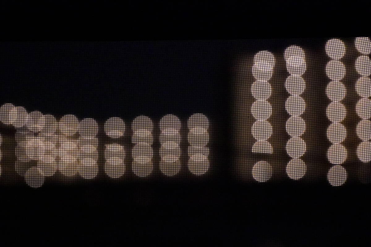 1/125s f/5.6 ISO12800